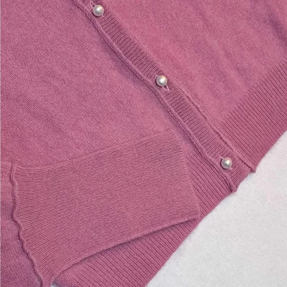 Free People Pearl Button 100% Cashmere Cardigan Sweater - Picture 5 of 9